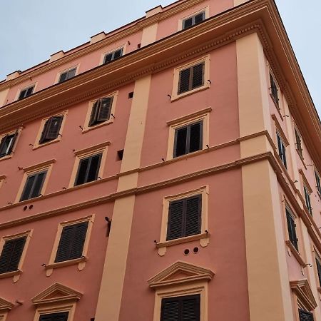 Colosseum 20 Apartment Rzym Zewnętrze zdjęcie