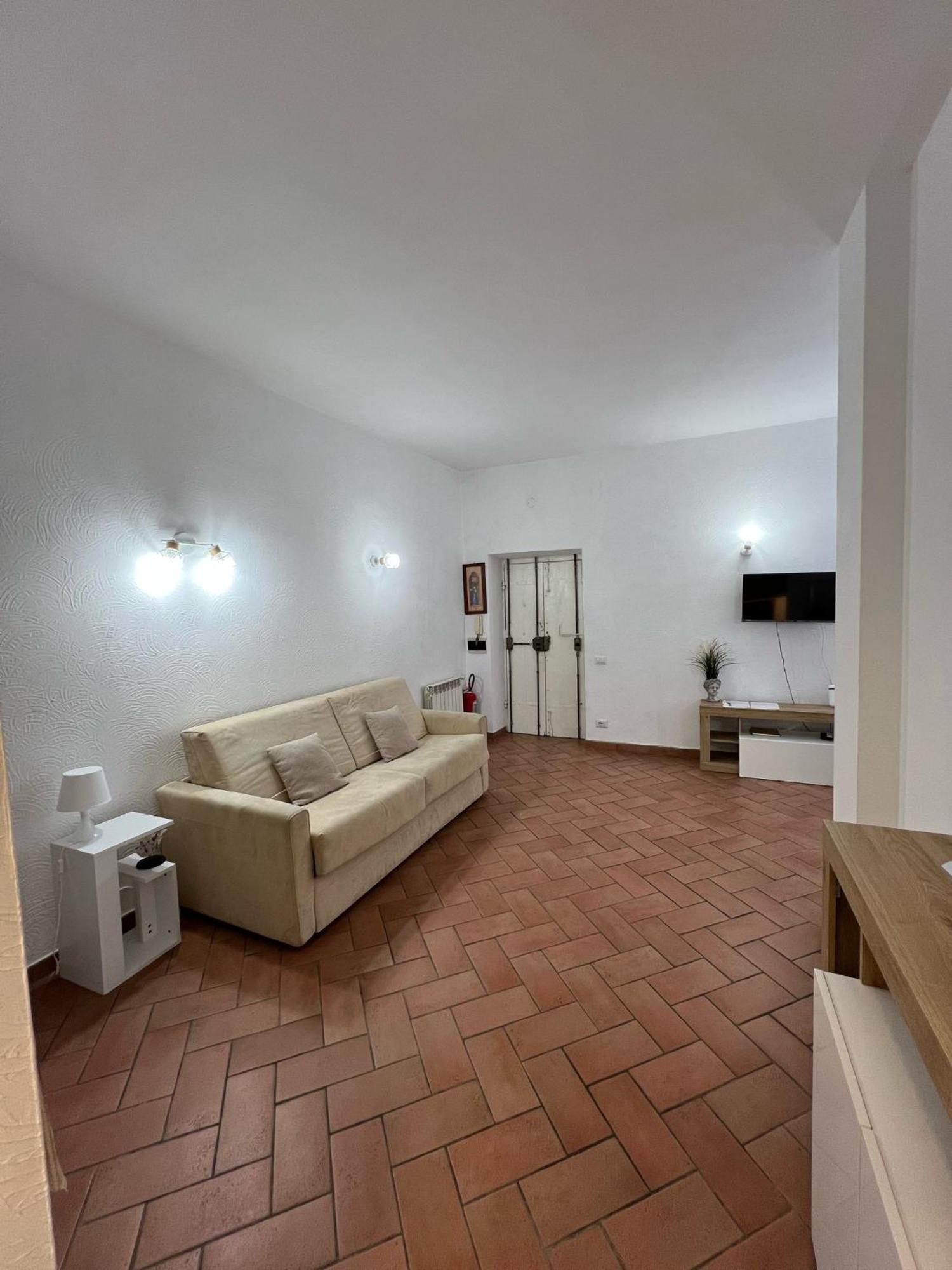 Colosseum 20 Apartment Rzym Zewnętrze zdjęcie