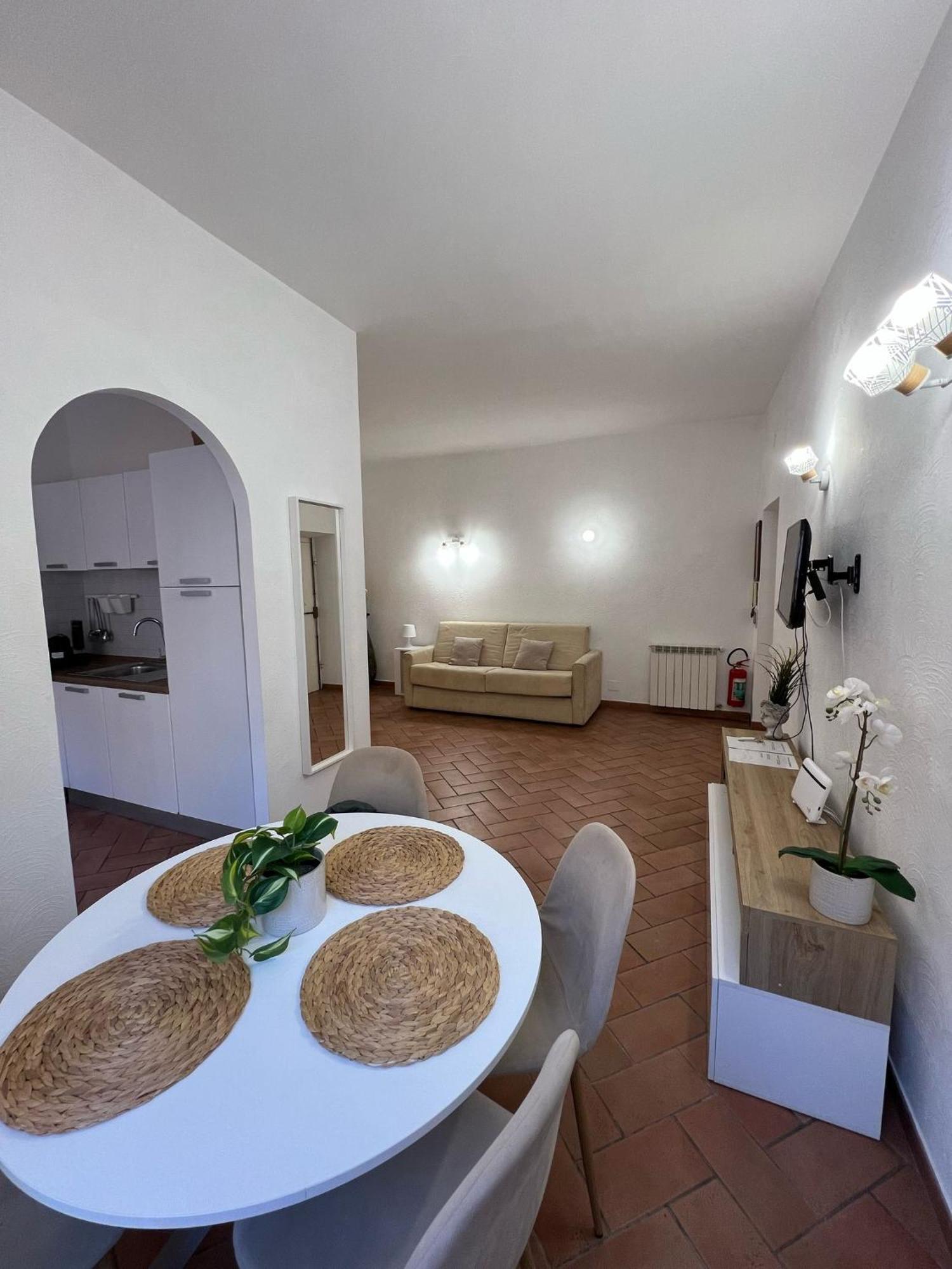 Colosseum 20 Apartment Rzym Zewnętrze zdjęcie
