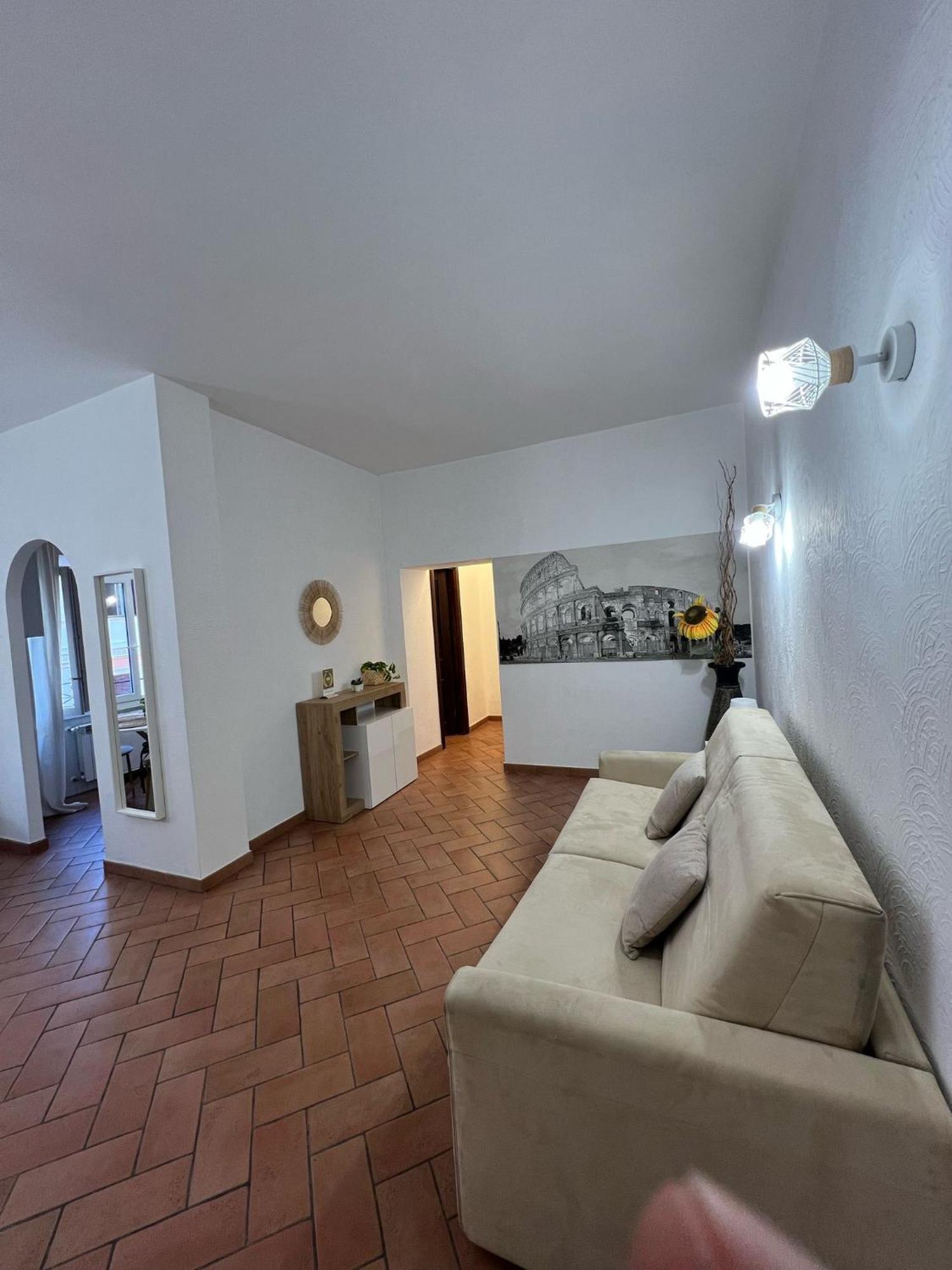 Colosseum 20 Apartment Rzym Zewnętrze zdjęcie